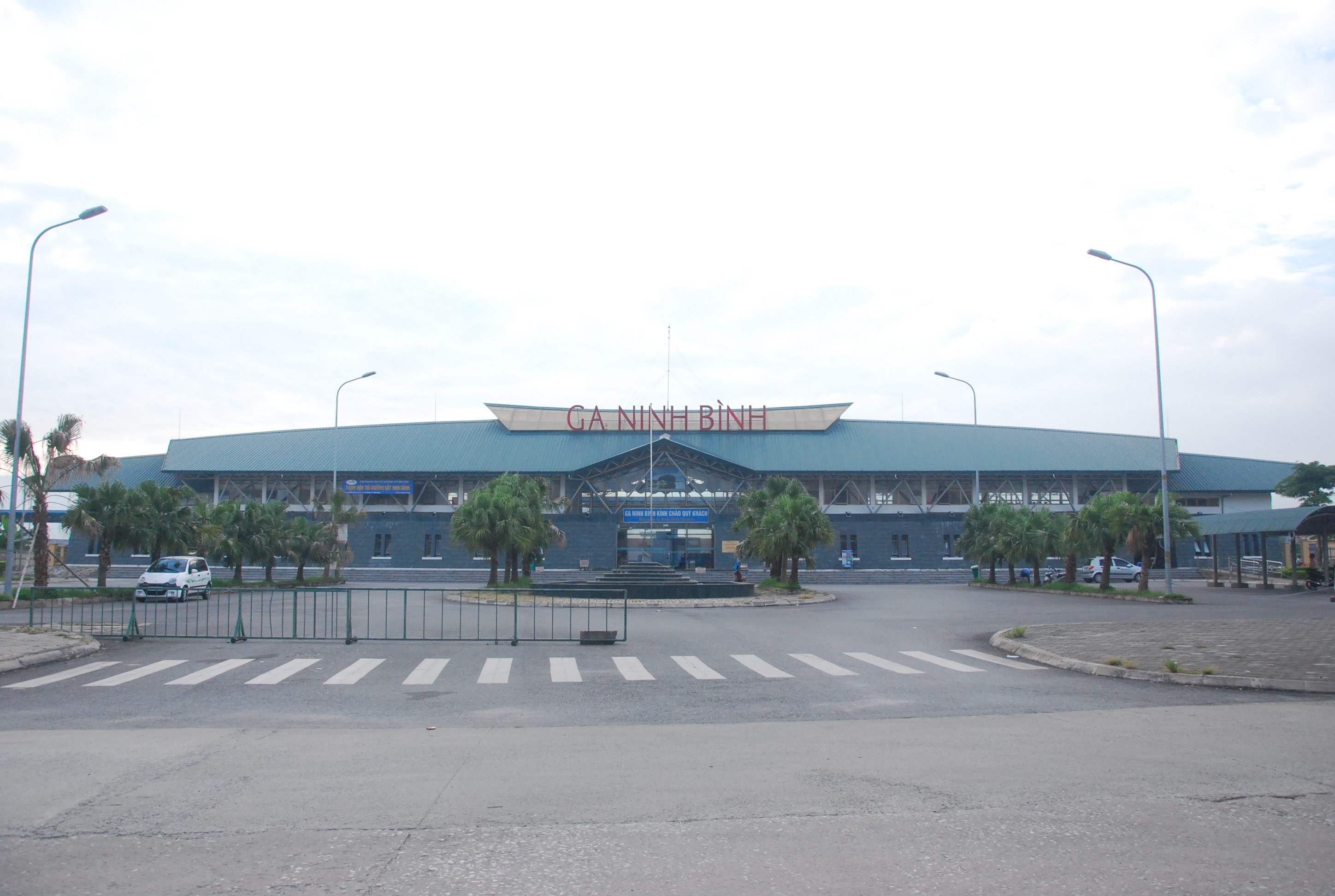 NHÀ GA NINH BÌNH
